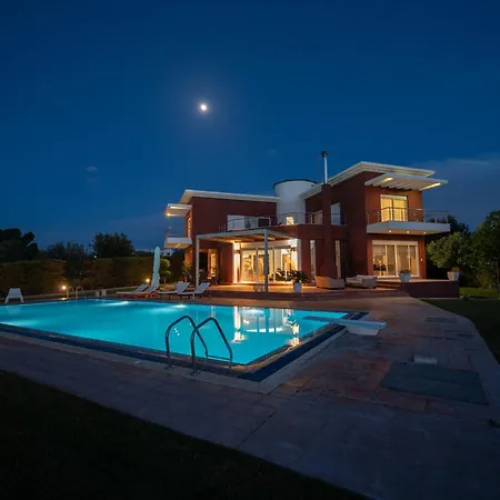 3 Palm Villa Chalkís