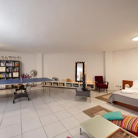 3 Palm Villa