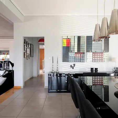 3 Palm Villa *